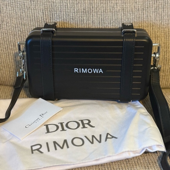 RIMOWA DIOR Black Belt Bag - Picture 1 of 4